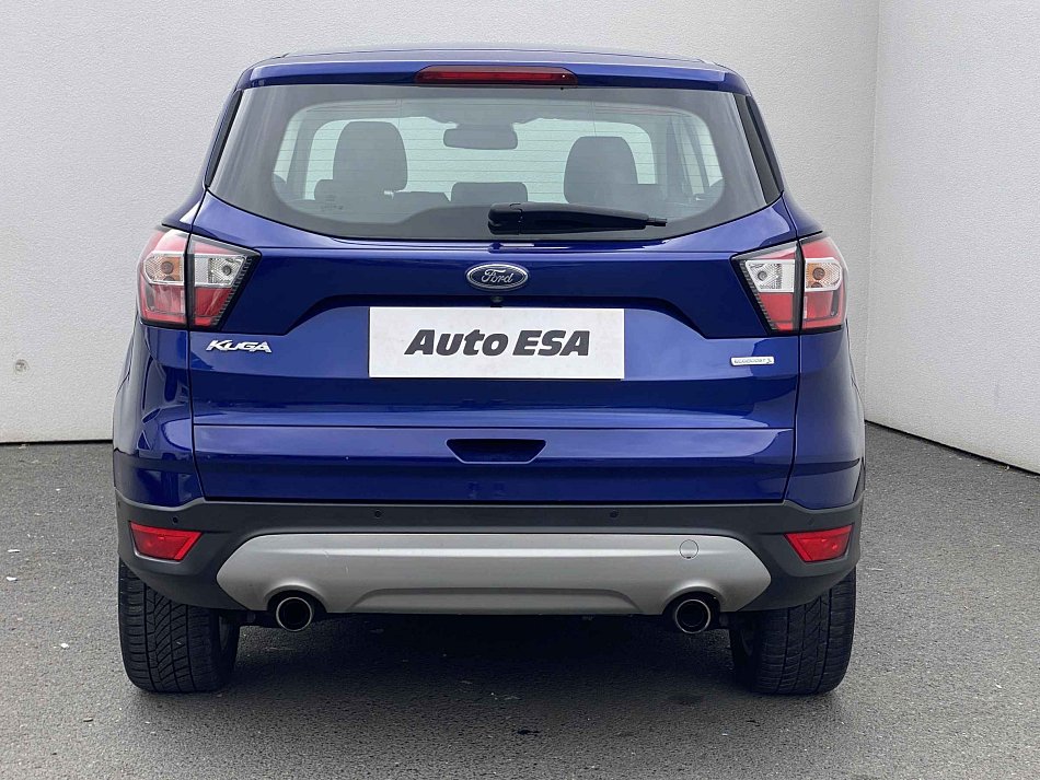 Ford Kuga 1.5 EB Titanium