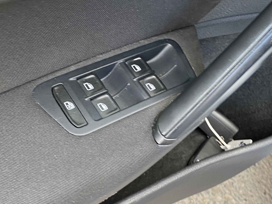 Volkswagen Golf 1.6TDi 