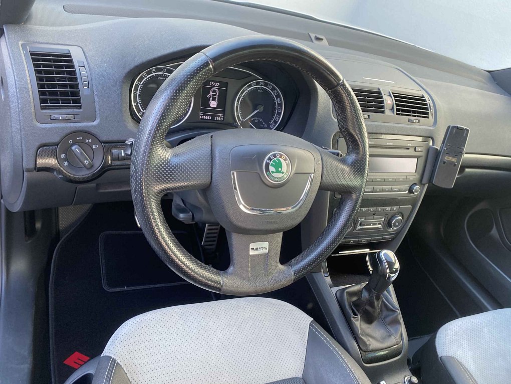 Škoda Octavia II 2.0 TDi RS