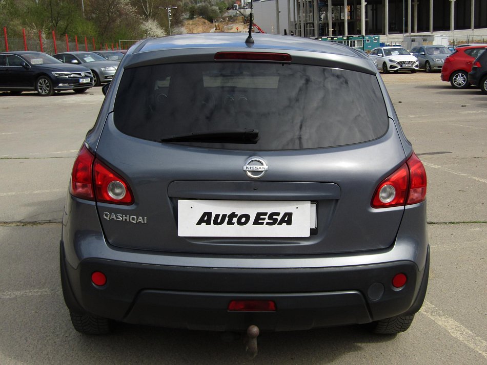 Nissan Qashqai 2.0 i 16V 