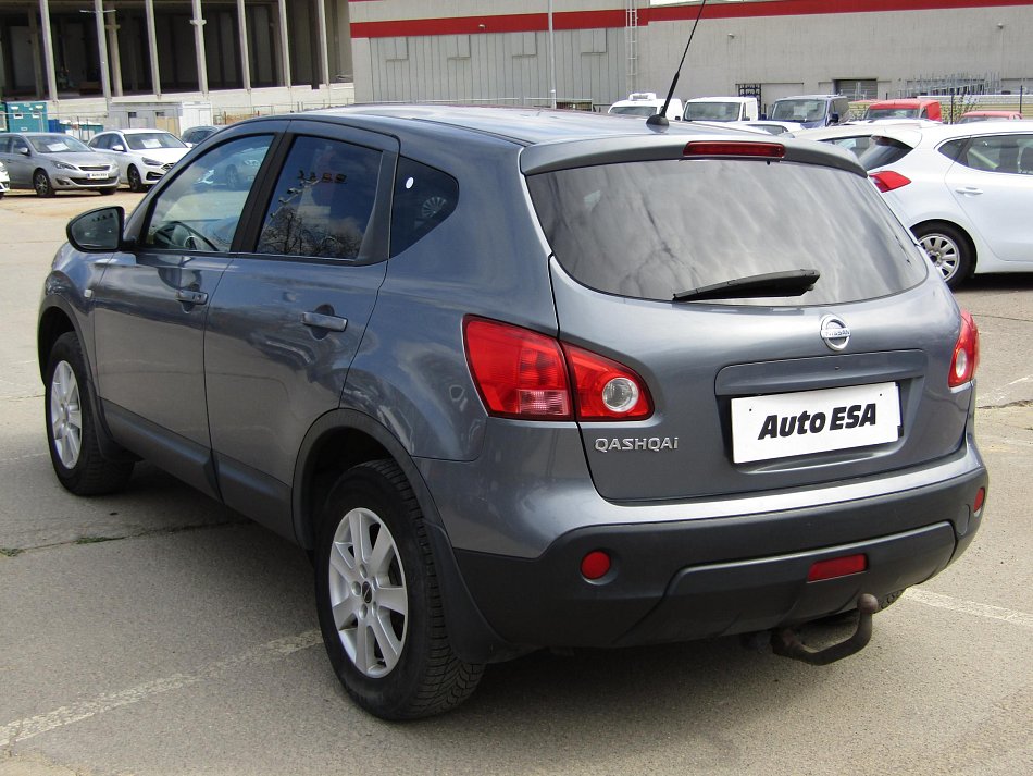 Nissan Qashqai 2.0 i 16V 