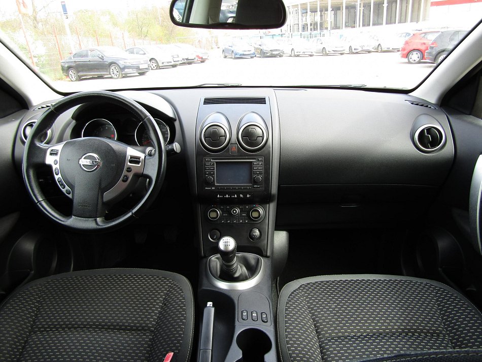 Nissan Qashqai 2.0 i 16V 
