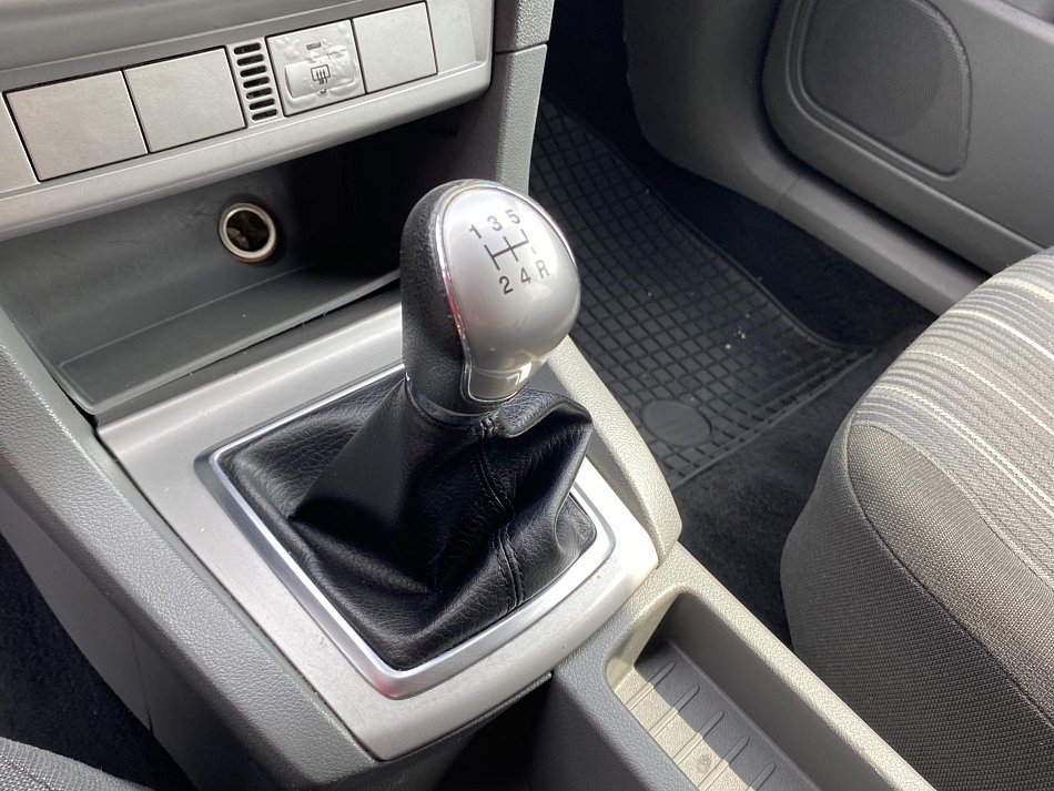 Ford Focus 1.6 i 