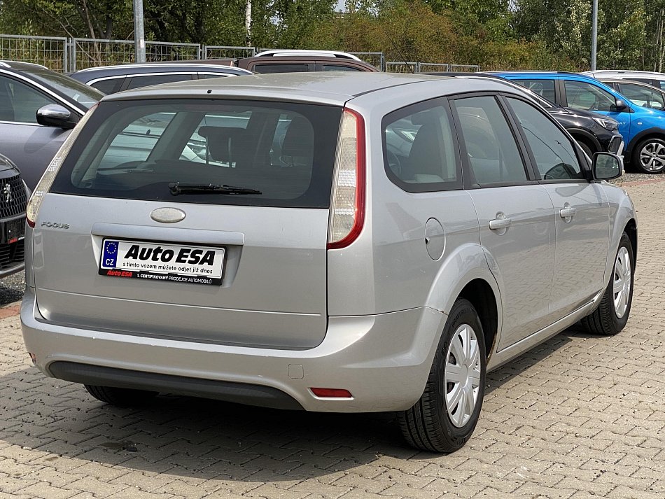 Ford Focus 1.6 i 