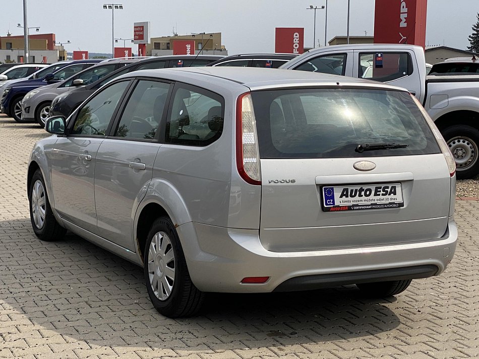 Ford Focus 1.6 i 