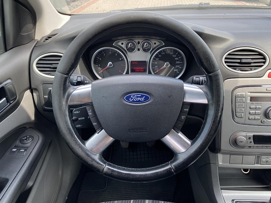 Ford Focus 1.6 i 