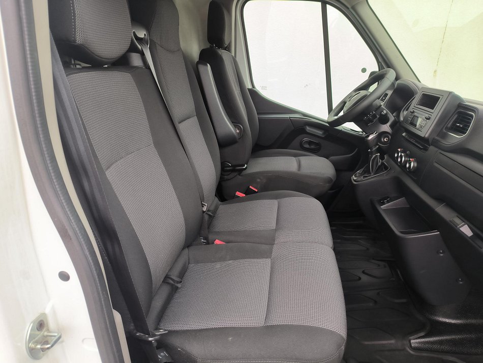 Renault Master 2.3dCi  L3H2