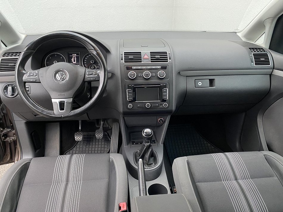 Volkswagen Touran 2.0 TDi Match