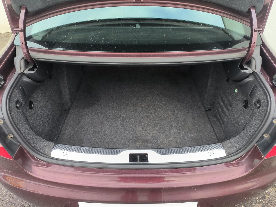 Škoda Superb II 2.0 TDi 