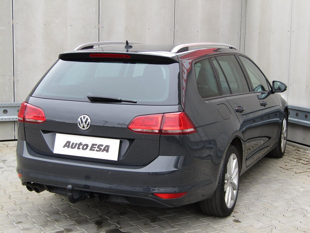 Volkswagen Golf 2.0 TDi 