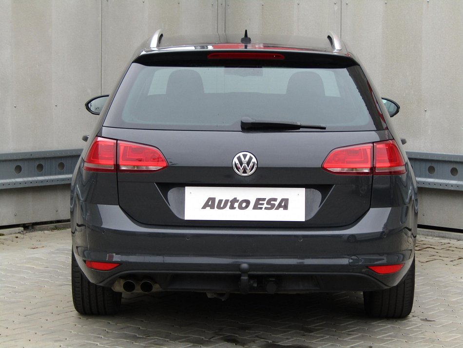 Volkswagen Golf 2.0 TDi 