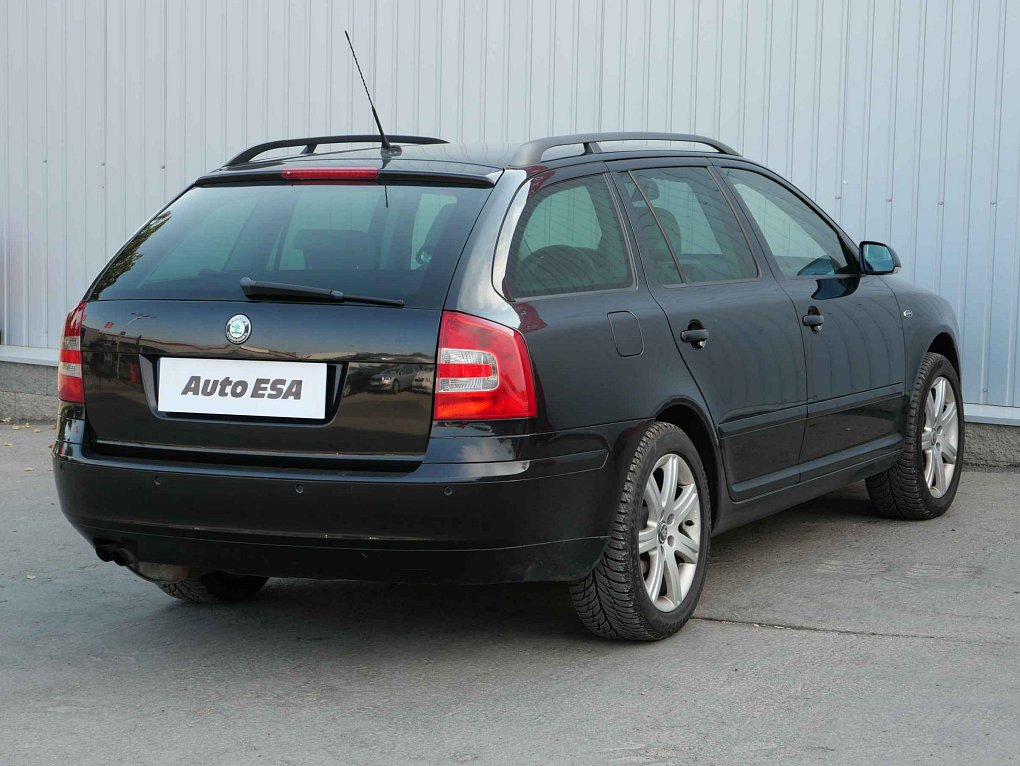Škoda Octavia II 2.0FSI 
