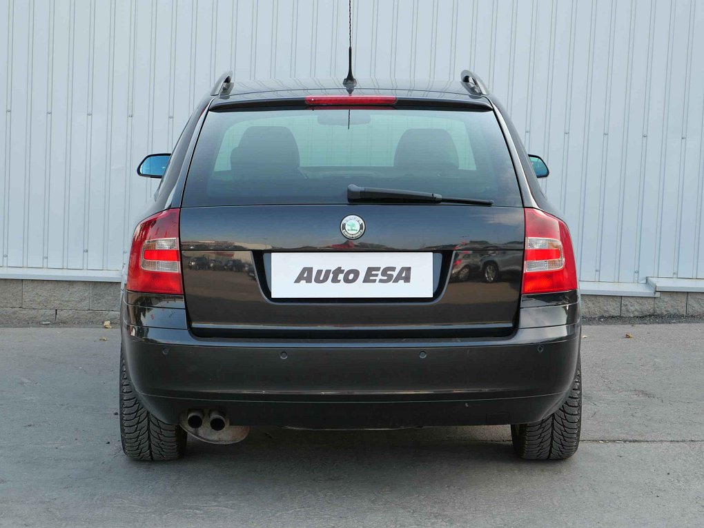 Škoda Octavia II 2.0FSI 