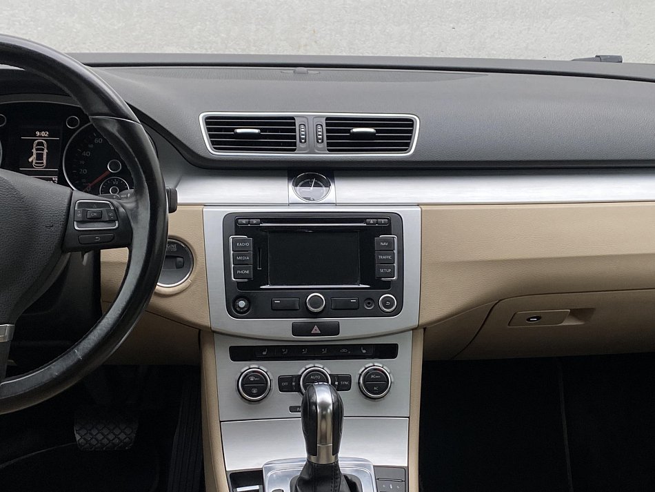 Volkswagen CC 2.0TDi 