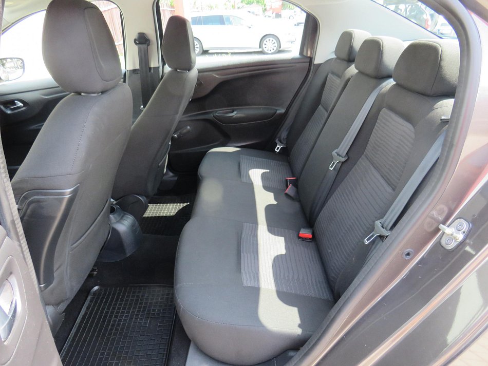 Peugeot 301 1.2PT 