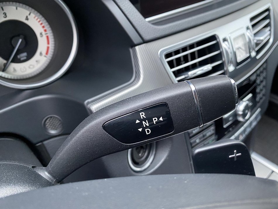 Mercedes-Benz Třída E 2.2 CDi  E250 4Matic