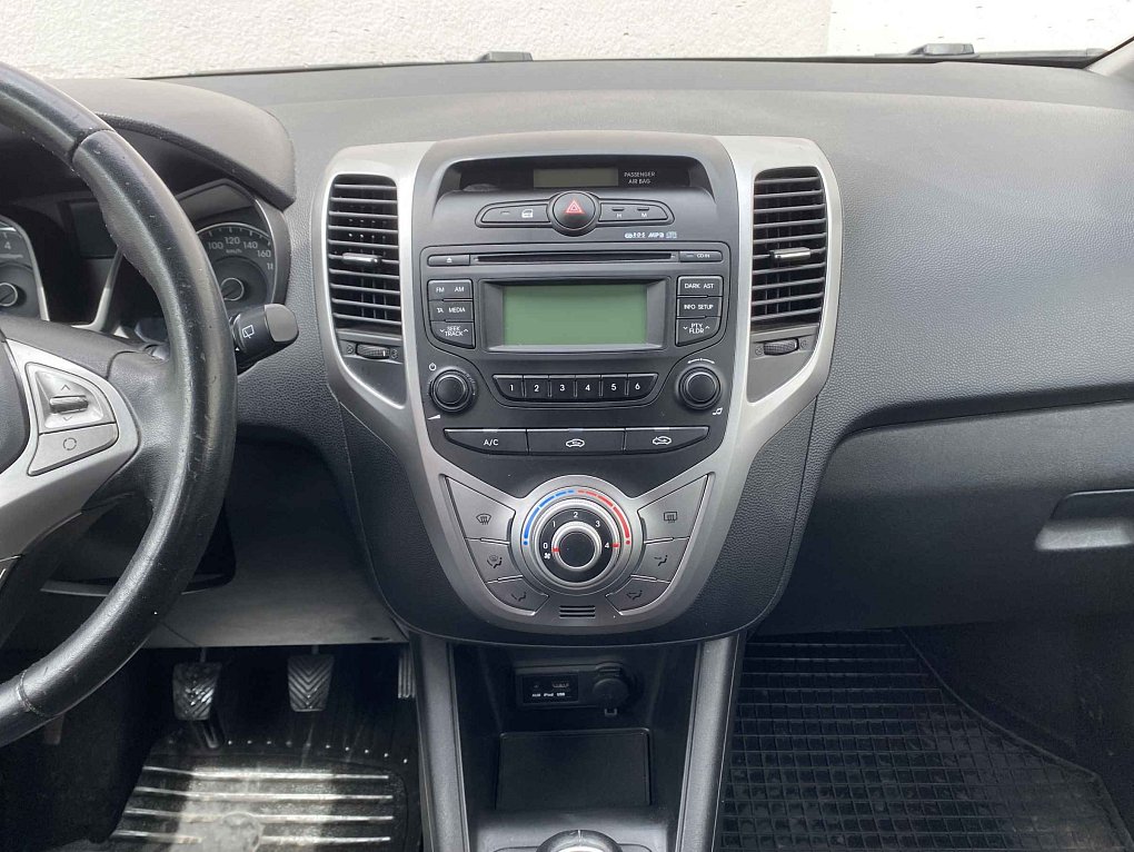 Hyundai Ix20 1.4i 