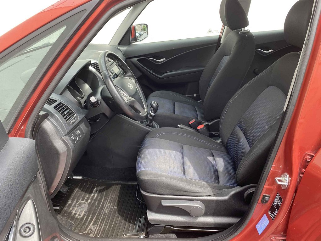 Hyundai Ix20 1.4i 