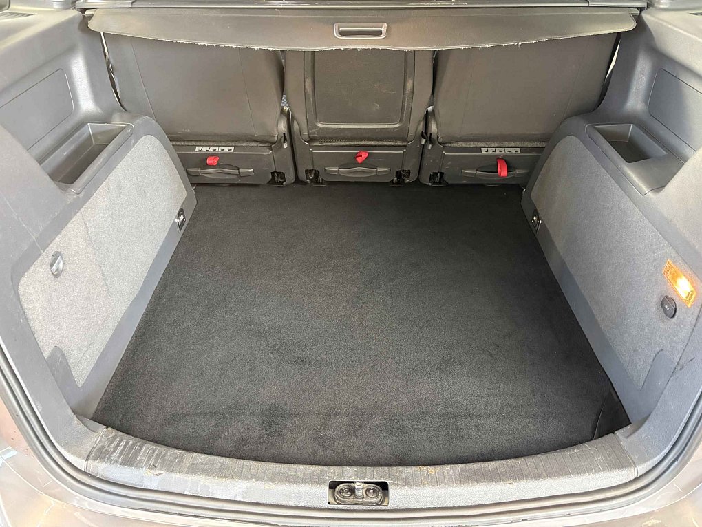 Volkswagen Touran 1.6 TDI 