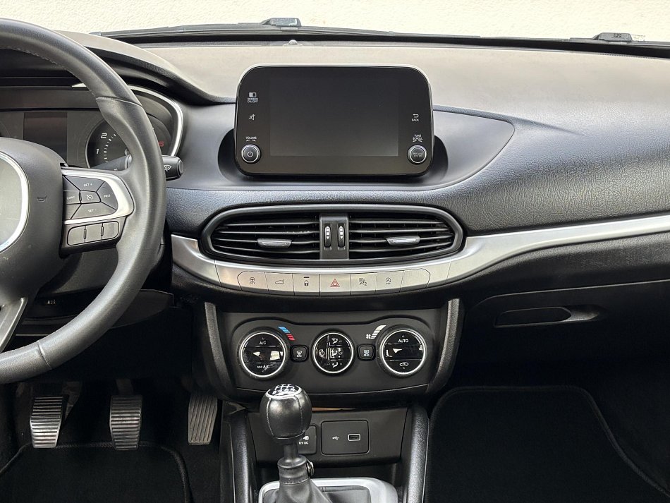 Fiat Tipo 1.4 i 