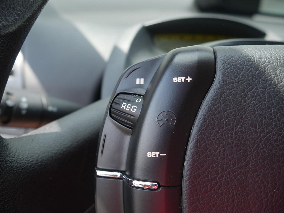 Citroën C4 1.4 i 