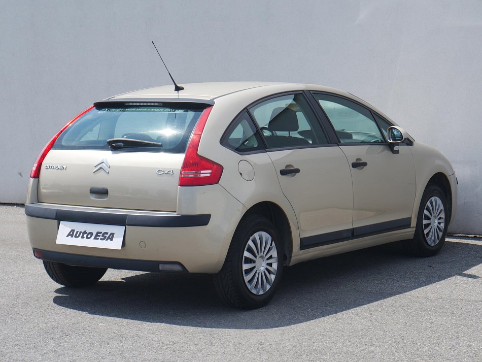 Citroën C4 1.4 i 