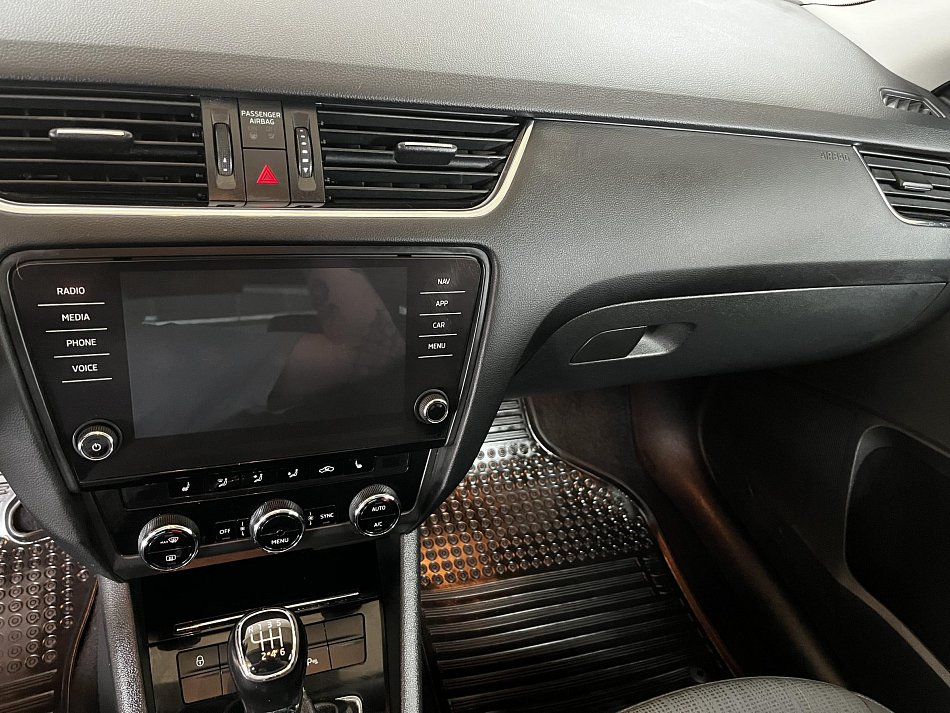 Škoda Octavia III 2.0 TDi Style