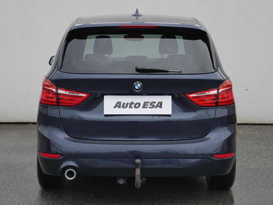 BMW Řada 2 1.5i 