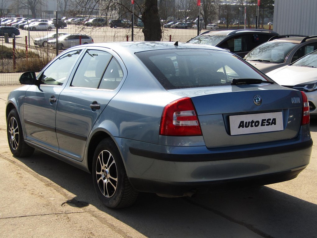 Škoda Octavia II 1.6 MPi Tour