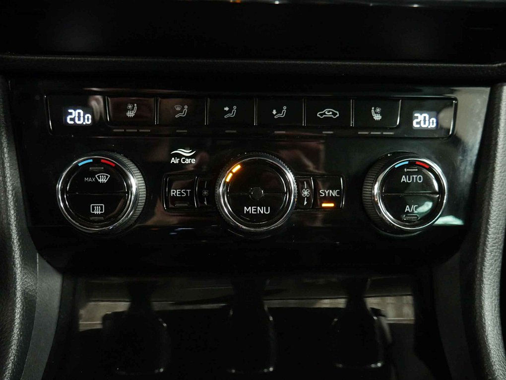 Škoda Superb III 2.0 TDi  4x4