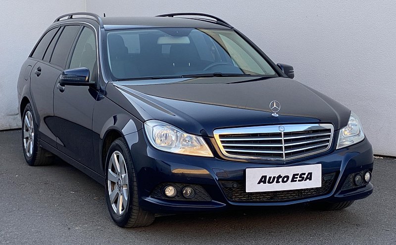 Mercedes-Benz Třída C 2.2 CDI  C220