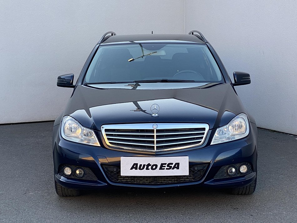 Mercedes-Benz Třída C 2.2 CDI  C220