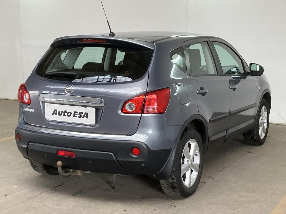 Nissan Qashqai 1.6 16V 