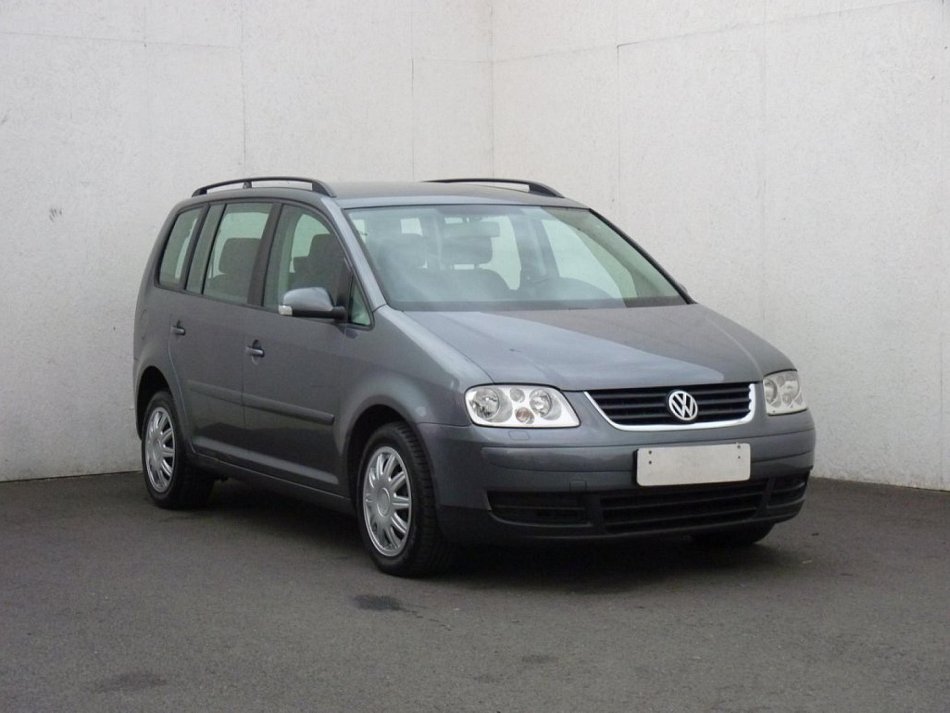 Volkswagen Touran 2.0TDi 