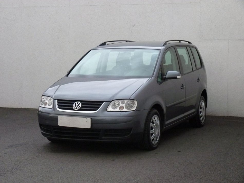 Volkswagen Touran 2.0TDi 