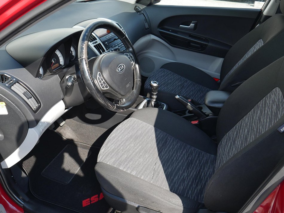 Kia Ceed 1.4 i 