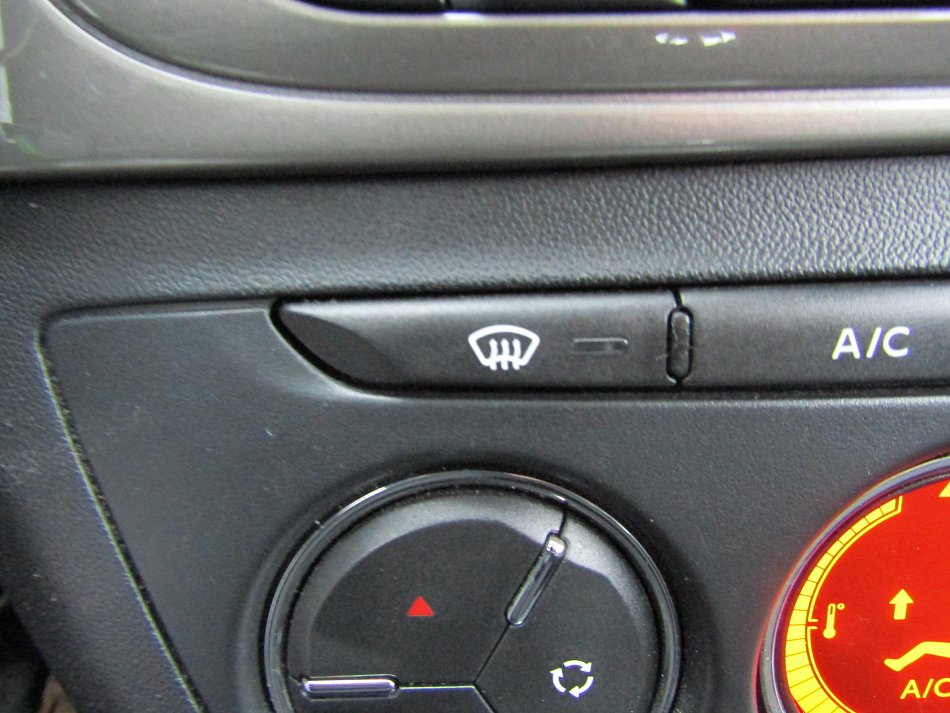 Citroën C-Elysee 1.2PT 