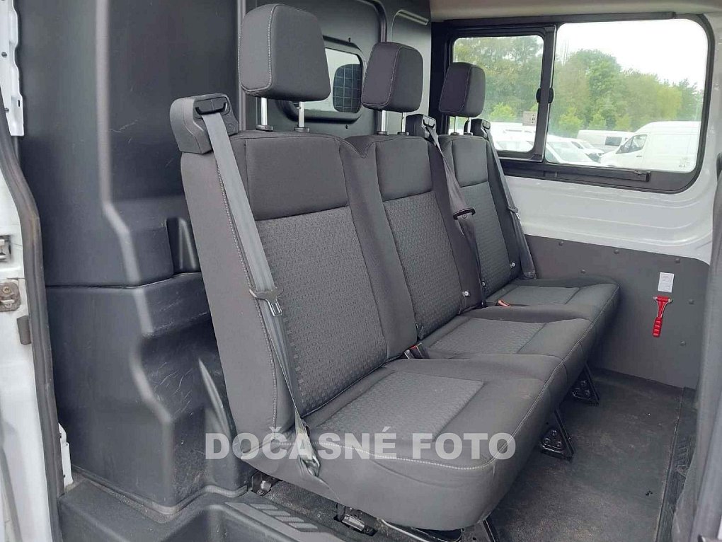 Ford Transit 2.0TDCi Trend L3H2 6míst