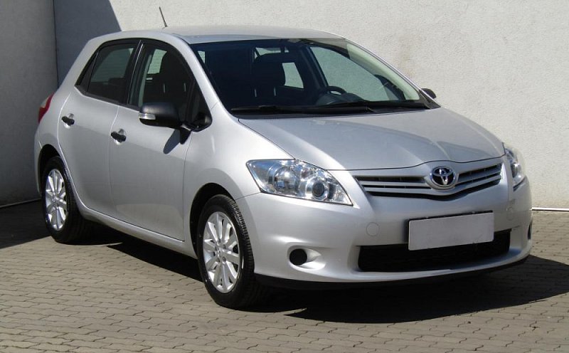 Toyota Auris 1.6 VVT- i 