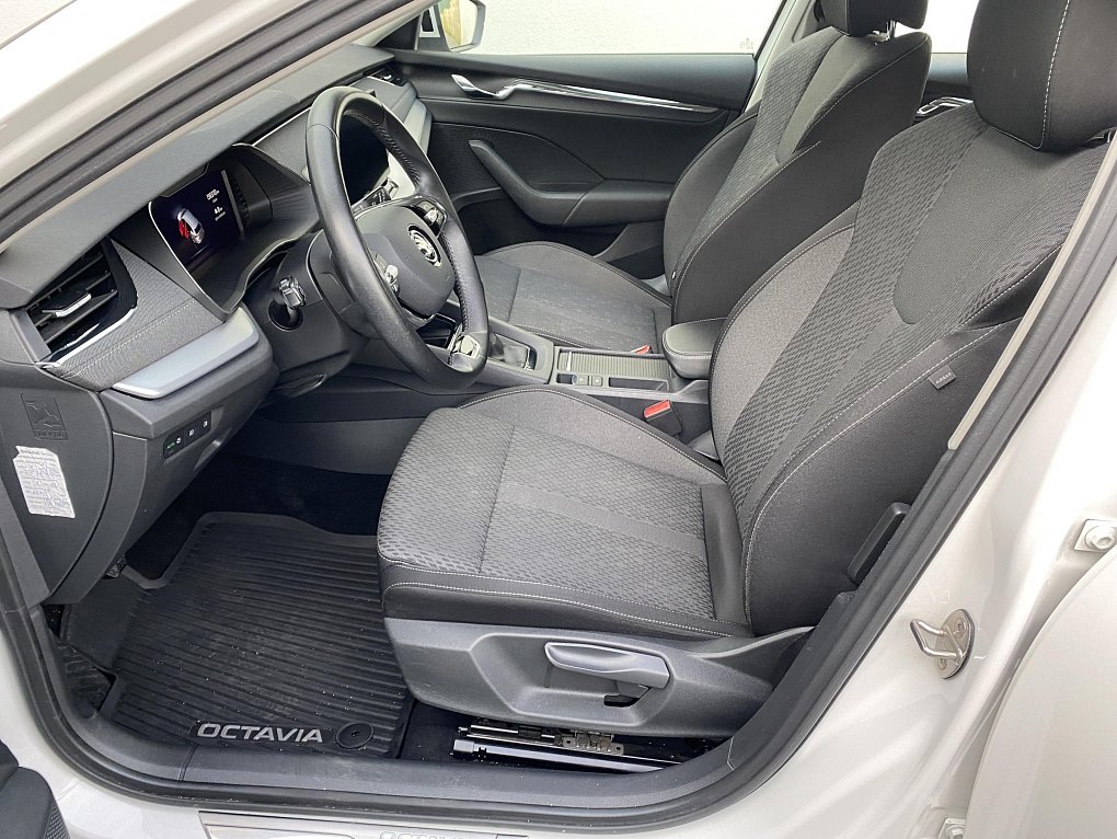 Škoda Octavia IV 1.5 TSi Style