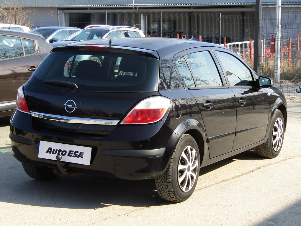 Opel Astra 1.3 CDTi 