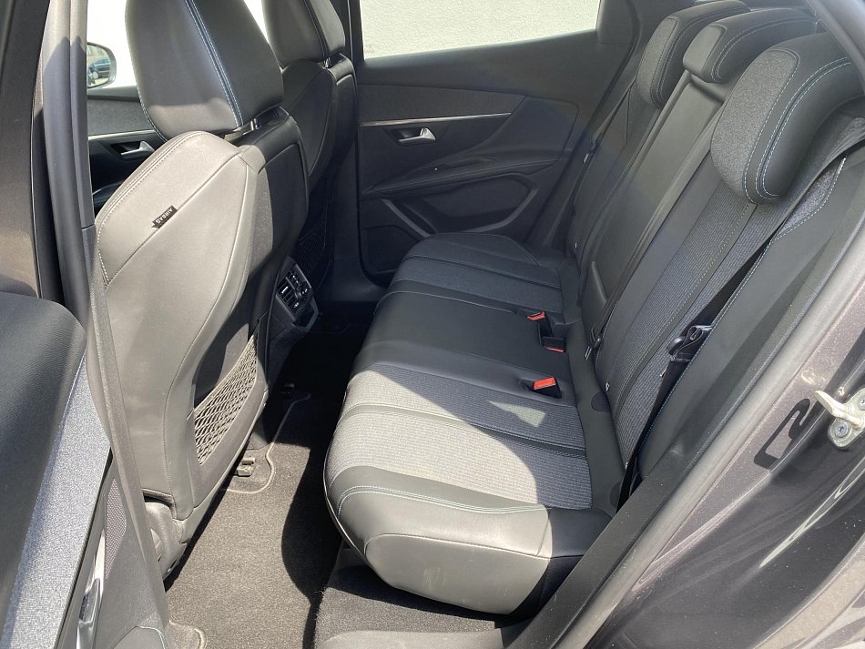 Peugeot 3008 1.5 HDi Allure