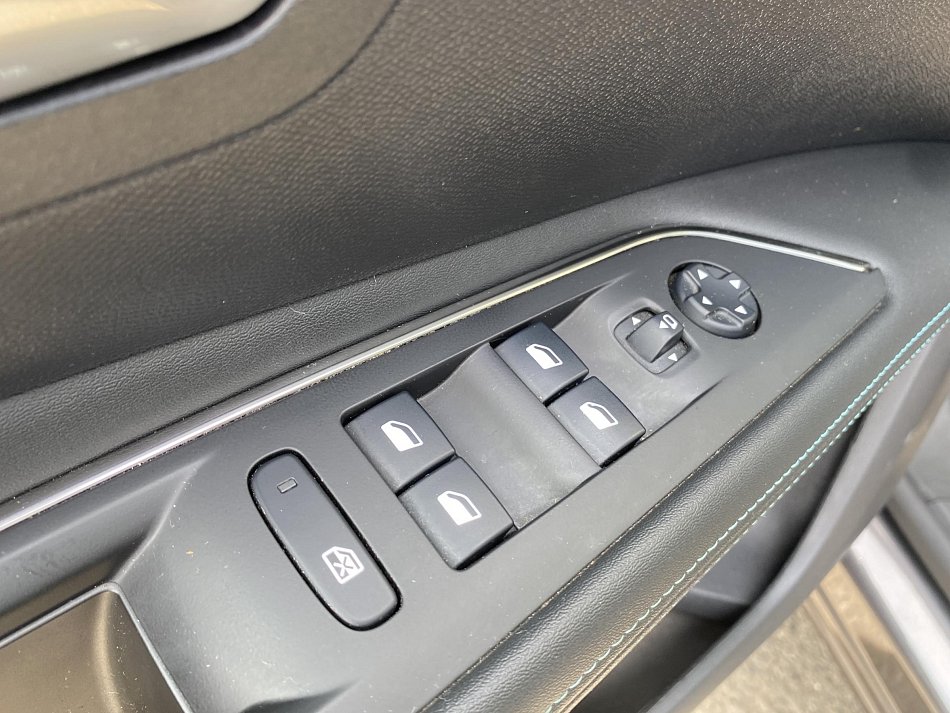 Peugeot 3008 1.5 HDi Allure