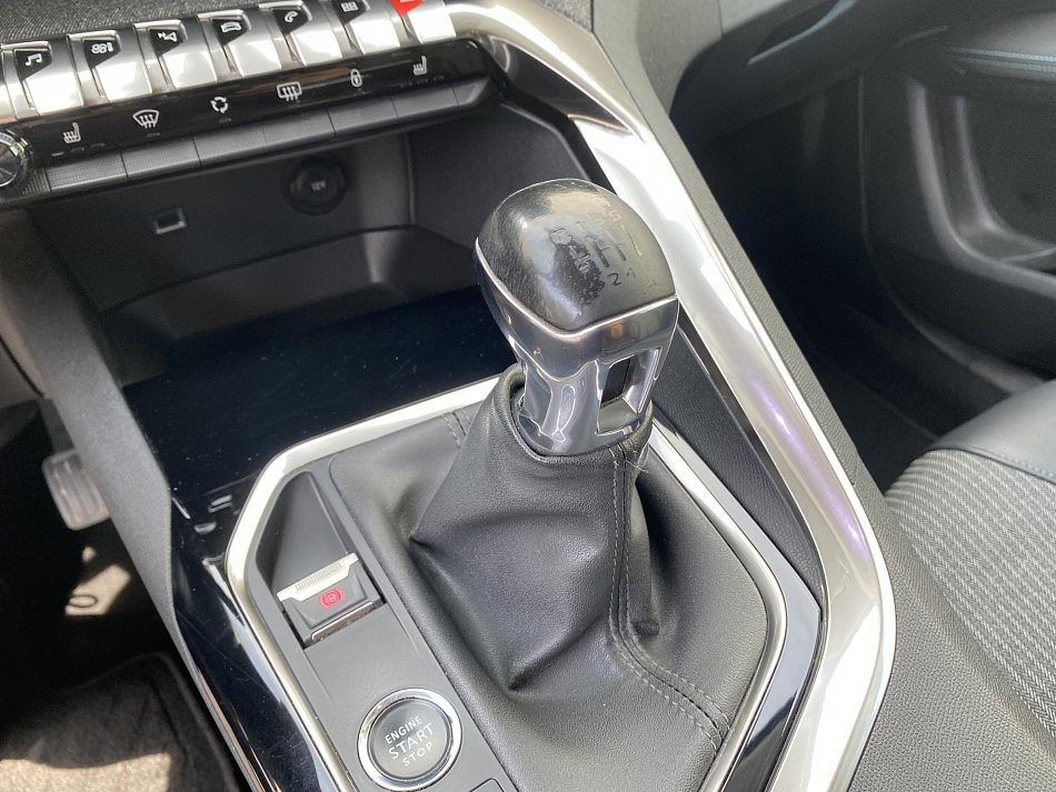 Peugeot 3008 1.5 HDi Allure