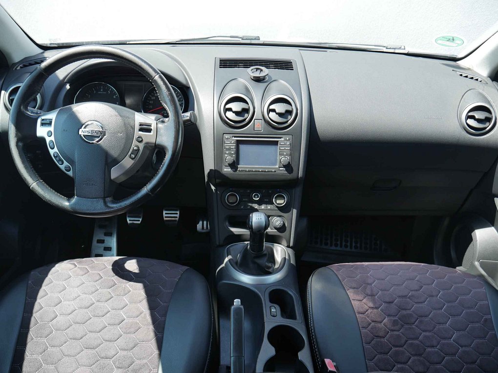 Nissan Qashqai 1.6 16V 