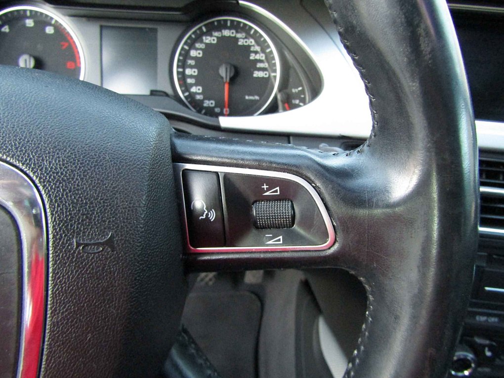 Audi A4 2.0T  4x4