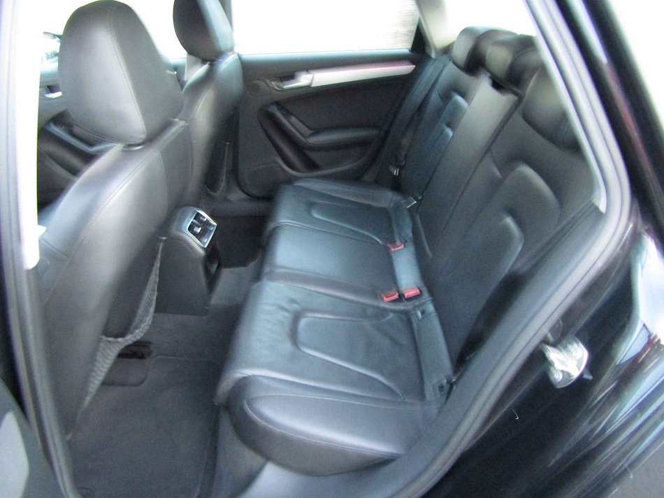 Audi A4 2.0T  4x4