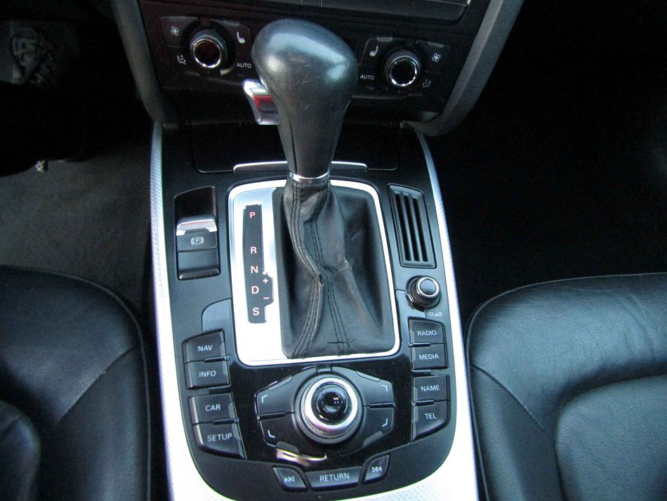 Audi A4 2.0T  4x4