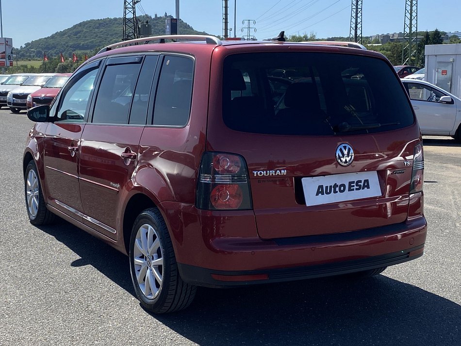 Volkswagen Touran 1.4 TSi 