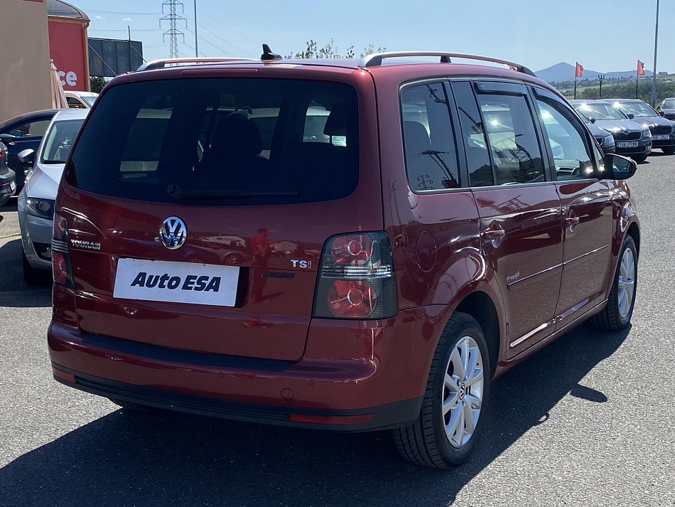 Volkswagen Touran 1.4 TSi 